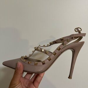 Valentino Garavani Ankle Strap Heel Size 10 (Size 8)